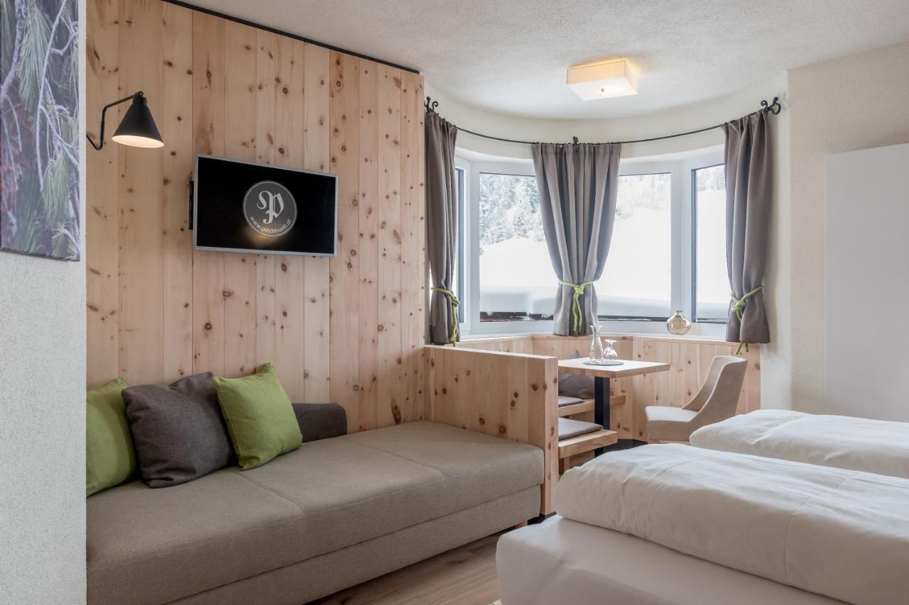 Hotel Garni Pirchhuett Obergurgl Eksteriør bilde
